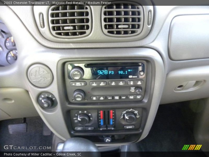 Majestic Red Metallic / Medium Pewter 2003 Chevrolet TrailBlazer LT