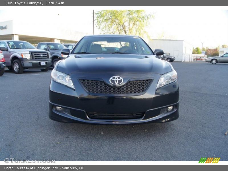 Black / Ash 2009 Toyota Camry SE