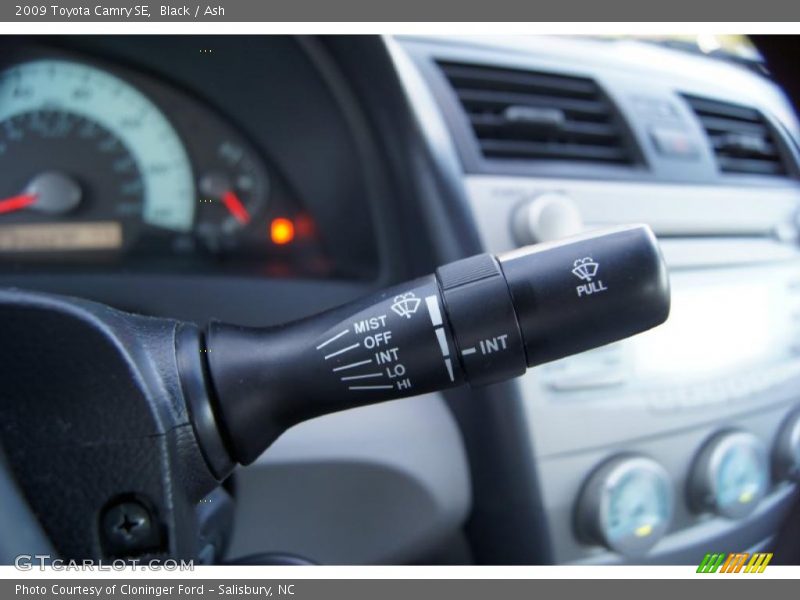 Black / Ash 2009 Toyota Camry SE