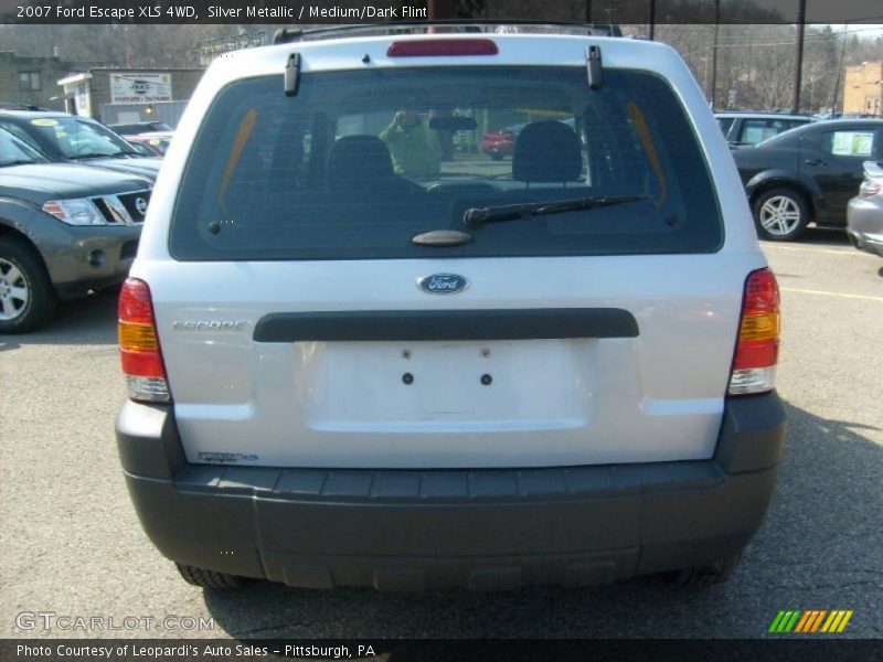 Silver Metallic / Medium/Dark Flint 2007 Ford Escape XLS 4WD