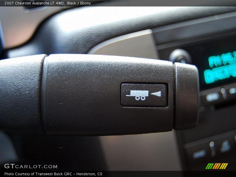 Black / Ebony 2007 Chevrolet Avalanche LT 4WD