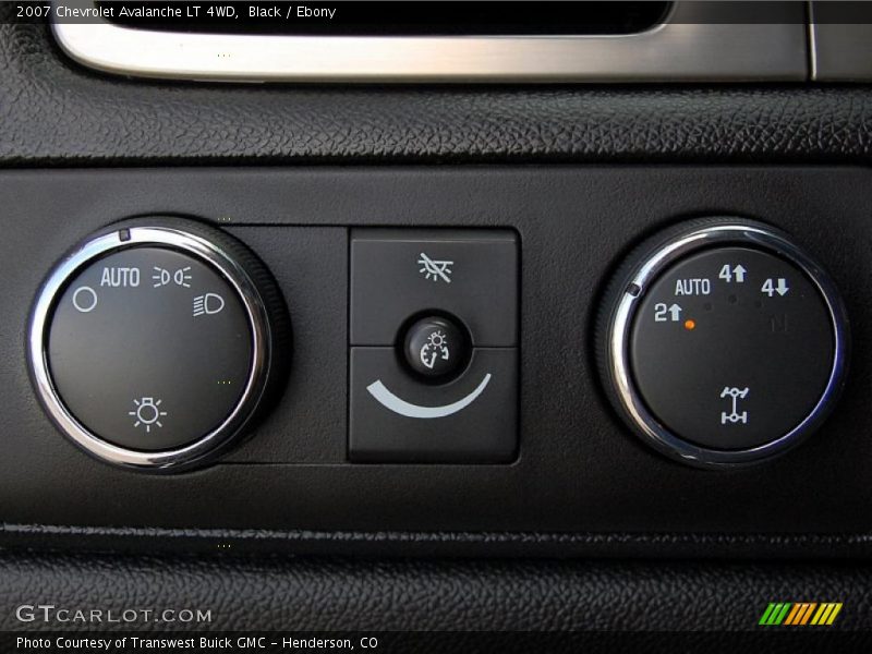Black / Ebony 2007 Chevrolet Avalanche LT 4WD