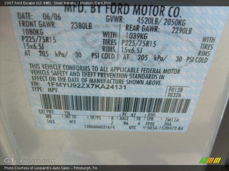 Silver Metallic / Medium/Dark Flint 2007 Ford Escape XLS 4WD