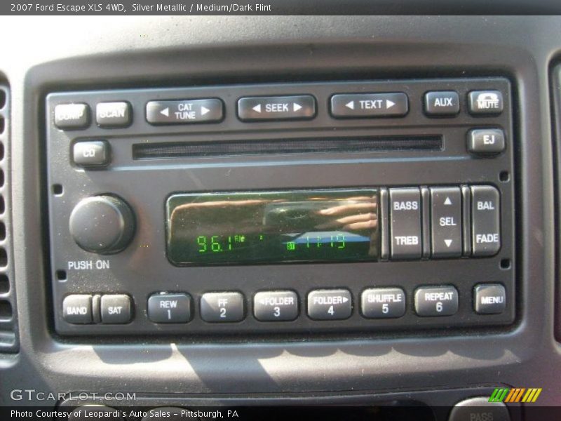 Silver Metallic / Medium/Dark Flint 2007 Ford Escape XLS 4WD