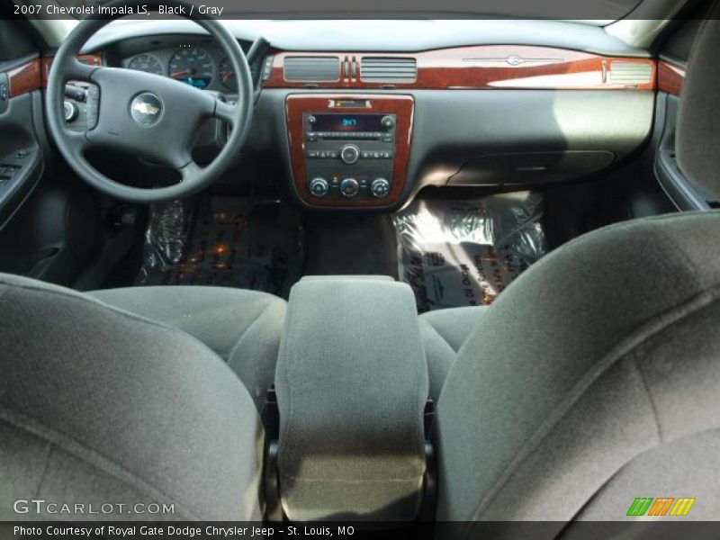 Black / Gray 2007 Chevrolet Impala LS
