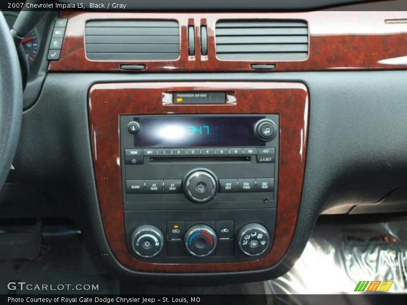 Black / Gray 2007 Chevrolet Impala LS