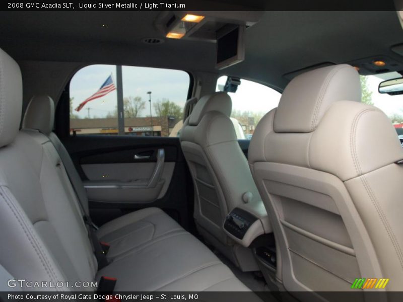 Liquid Silver Metallic / Light Titanium 2008 GMC Acadia SLT
