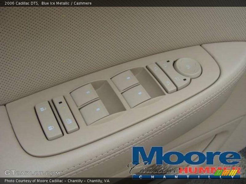Blue Ice Metallic / Cashmere 2006 Cadillac DTS