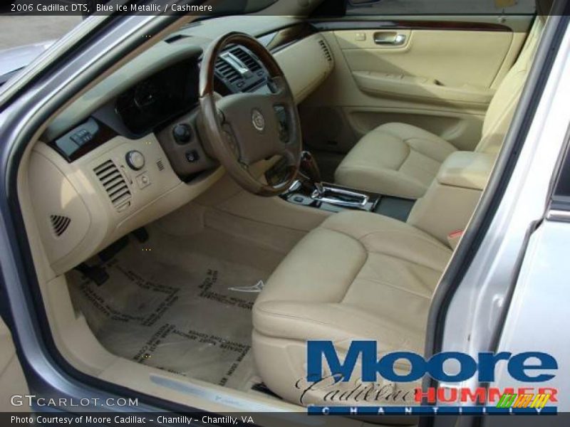 Blue Ice Metallic / Cashmere 2006 Cadillac DTS