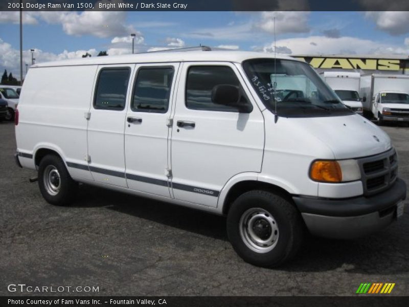 Bright White / Dark Slate Gray 2001 Dodge Ram Van 1500