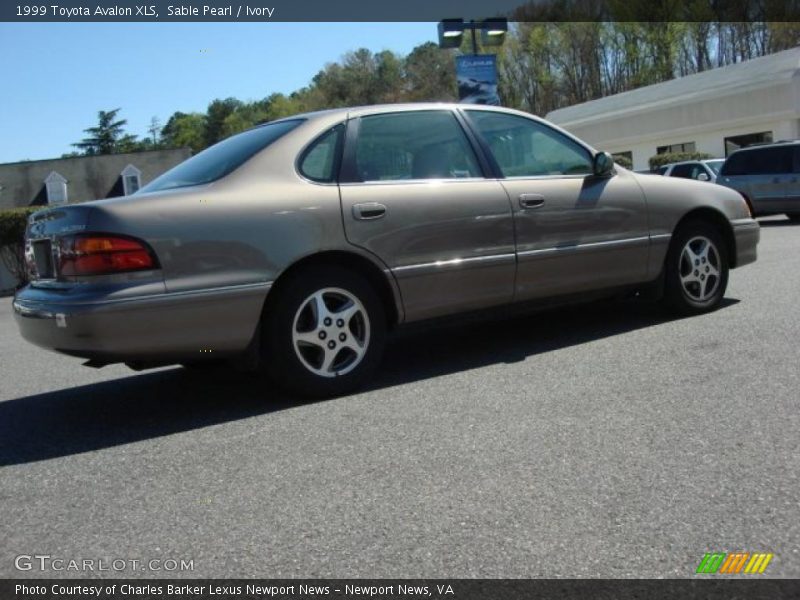 Sable Pearl / Ivory 1999 Toyota Avalon XLS