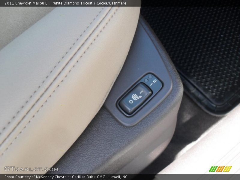 White Diamond Tricoat / Cocoa/Cashmere 2011 Chevrolet Malibu LT