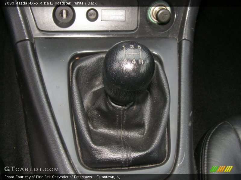  2000 MX-5 Miata LS Roadster 5 Speed Manual Shifter
