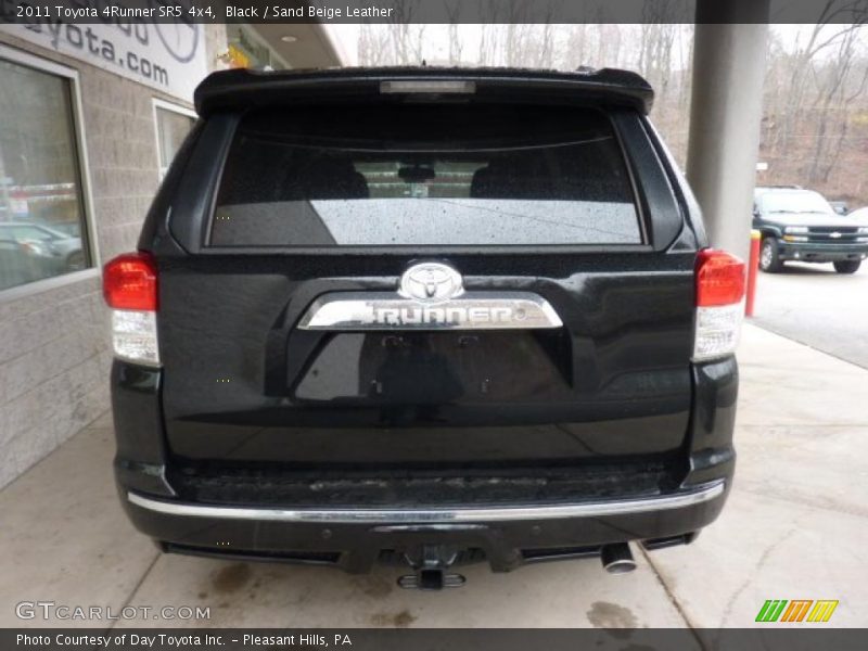 Black / Sand Beige Leather 2011 Toyota 4Runner SR5 4x4