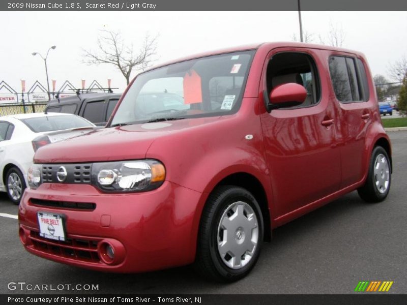 Scarlet Red / Light Gray 2009 Nissan Cube 1.8 S