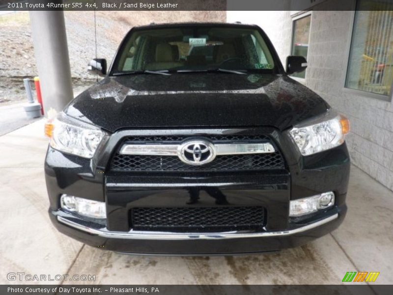 Black / Sand Beige Leather 2011 Toyota 4Runner SR5 4x4