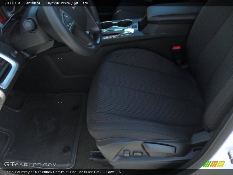 Olympic White / Jet Black 2011 GMC Terrain SLE