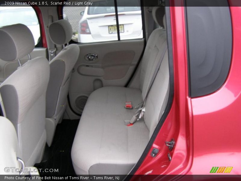 Scarlet Red / Light Gray 2009 Nissan Cube 1.8 S