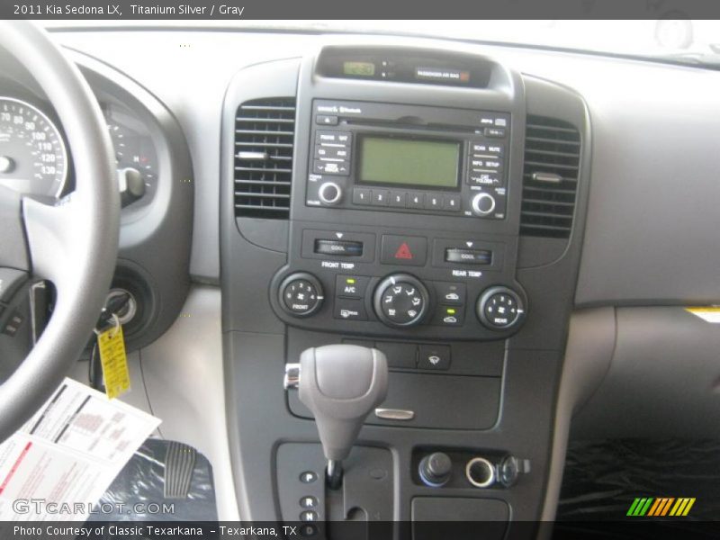 Titanium Silver / Gray 2011 Kia Sedona LX