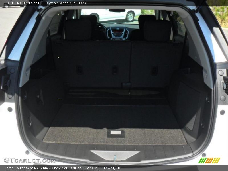 Olympic White / Jet Black 2011 GMC Terrain SLE