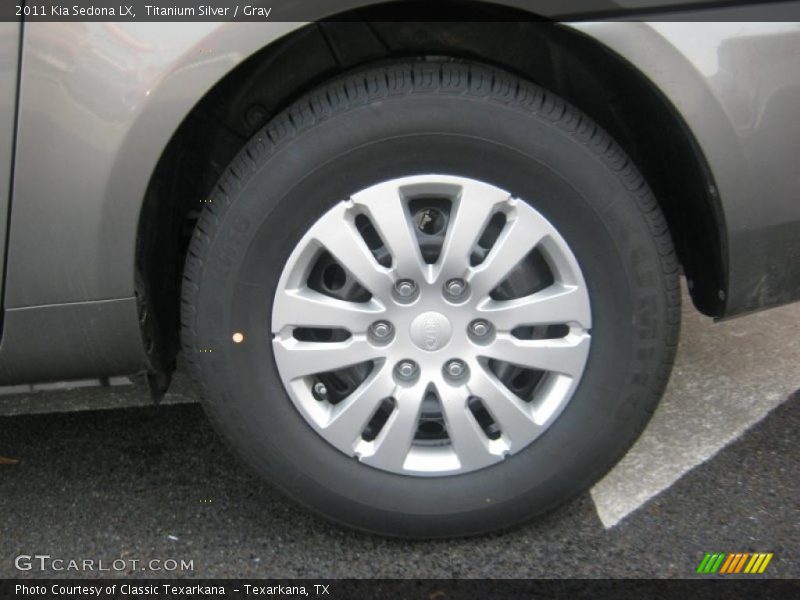 Titanium Silver / Gray 2011 Kia Sedona LX