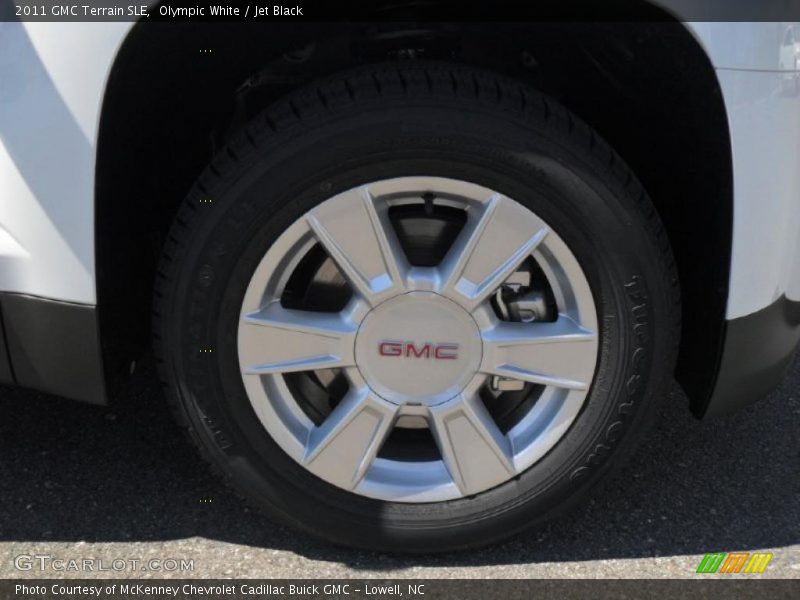 Olympic White / Jet Black 2011 GMC Terrain SLE