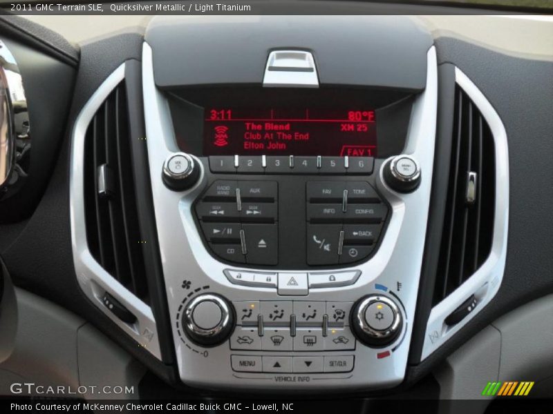 Quicksilver Metallic / Light Titanium 2011 GMC Terrain SLE