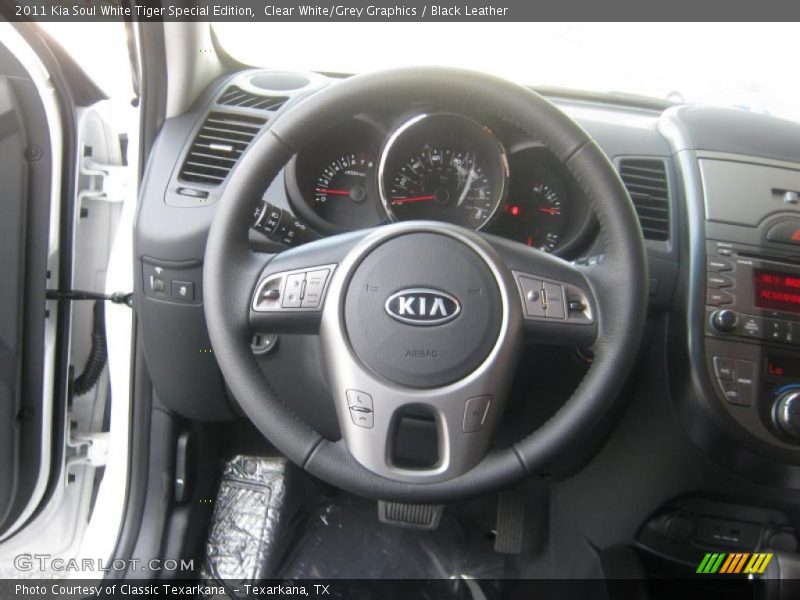 Clear White/Grey Graphics / Black Leather 2011 Kia Soul White Tiger Special Edition