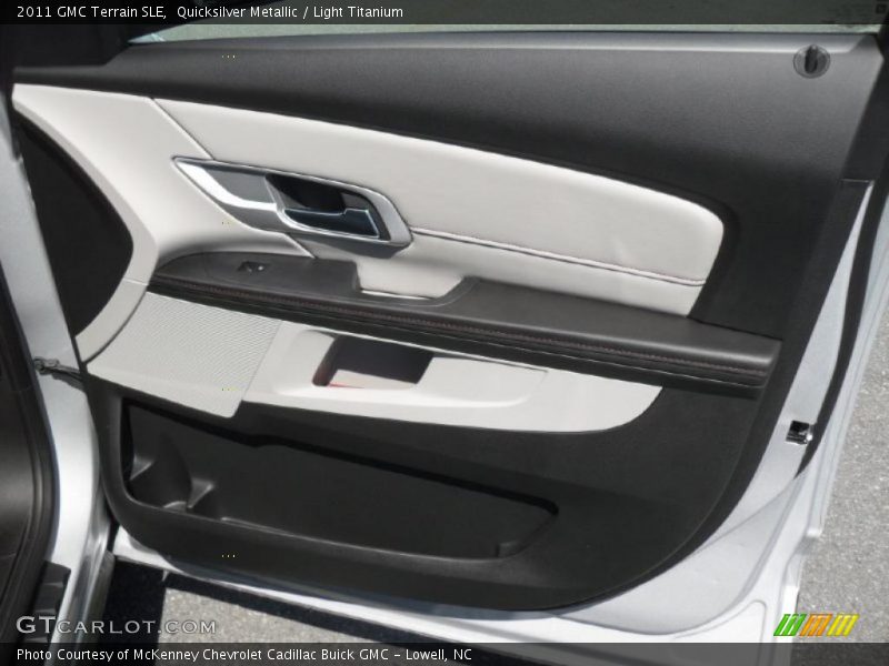 Quicksilver Metallic / Light Titanium 2011 GMC Terrain SLE