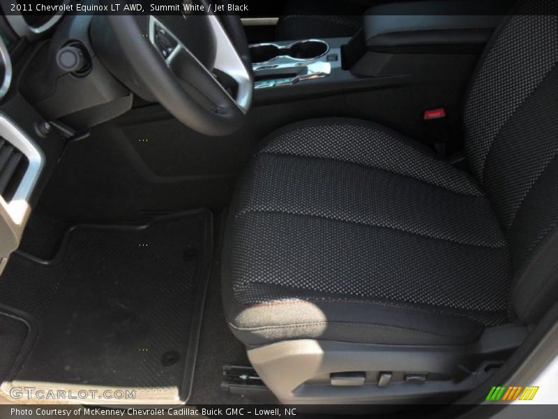 Summit White / Jet Black 2011 Chevrolet Equinox LT AWD