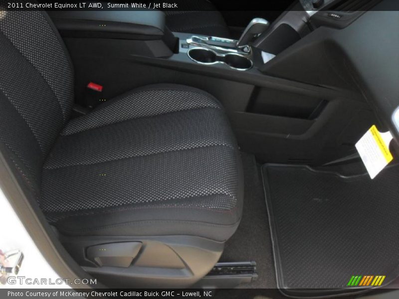 Summit White / Jet Black 2011 Chevrolet Equinox LT AWD