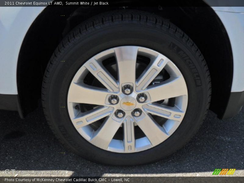 Summit White / Jet Black 2011 Chevrolet Equinox LT AWD