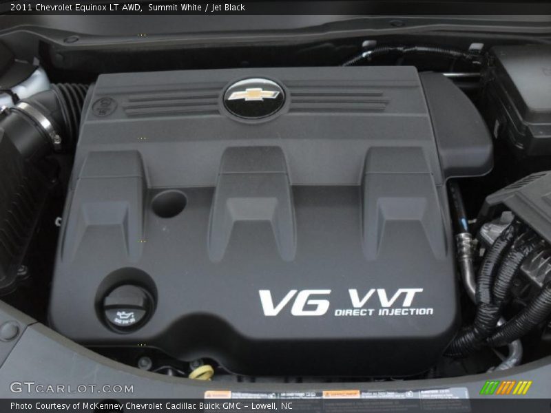 Summit White / Jet Black 2011 Chevrolet Equinox LT AWD