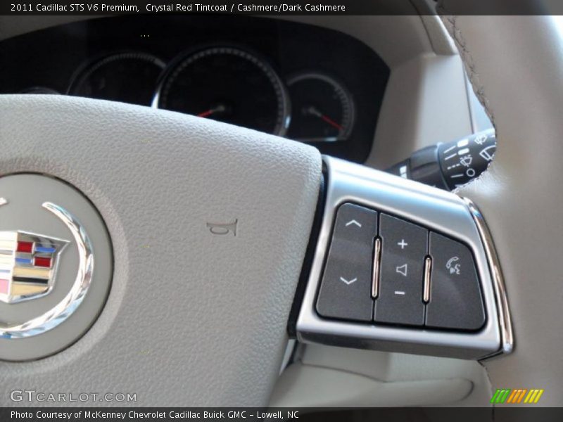 Controls of 2011 STS V6 Premium