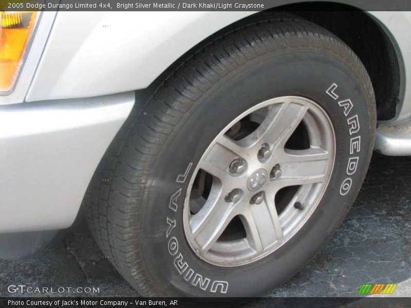 Bright Silver Metallic / Dark Khaki/Light Graystone 2005 Dodge Durango Limited 4x4