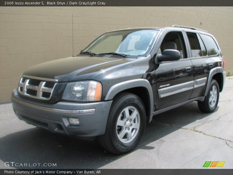 Black Onyx / Dark Gray/Light Gray 2006 Isuzu Ascender S