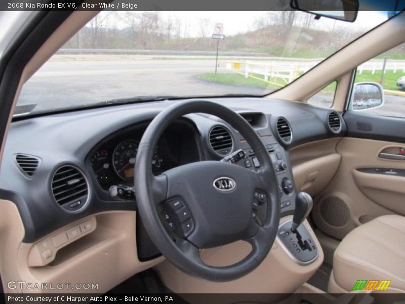 Clear White / Beige 2008 Kia Rondo EX V6
