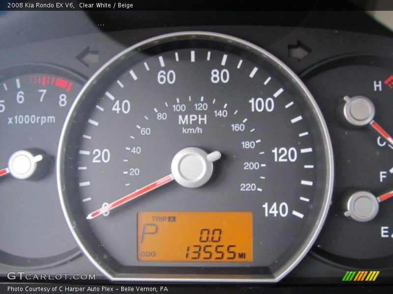 Clear White / Beige 2008 Kia Rondo EX V6
