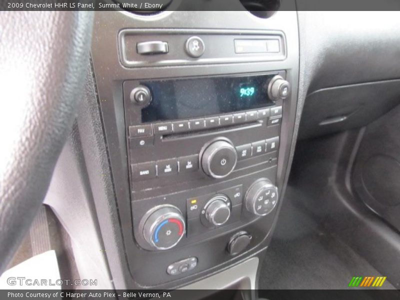 Summit White / Ebony 2009 Chevrolet HHR LS Panel