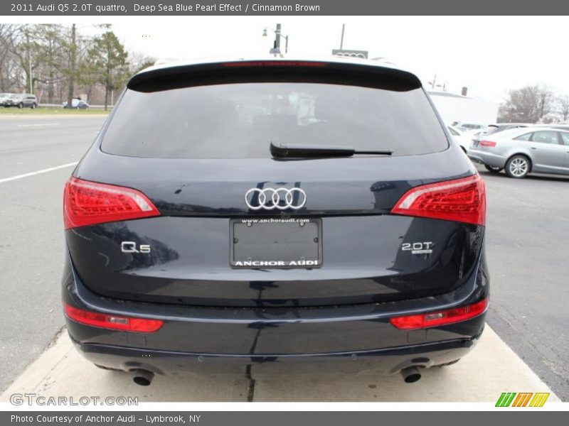 Deep Sea Blue Pearl Effect / Cinnamon Brown 2011 Audi Q5 2.0T quattro