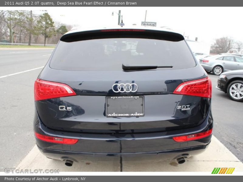 Deep Sea Blue Pearl Effect / Cinnamon Brown 2011 Audi Q5 2.0T quattro