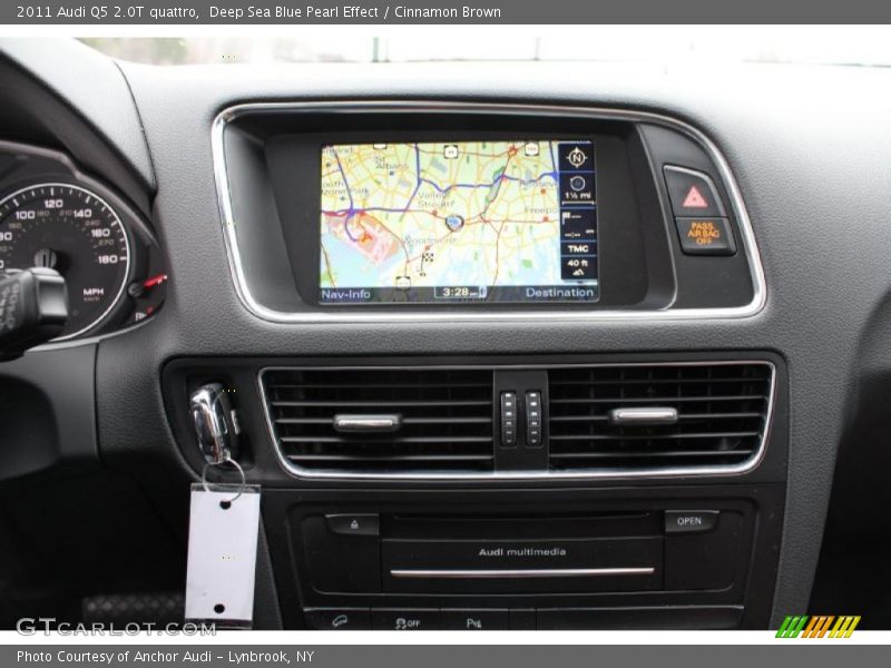 Deep Sea Blue Pearl Effect / Cinnamon Brown 2011 Audi Q5 2.0T quattro