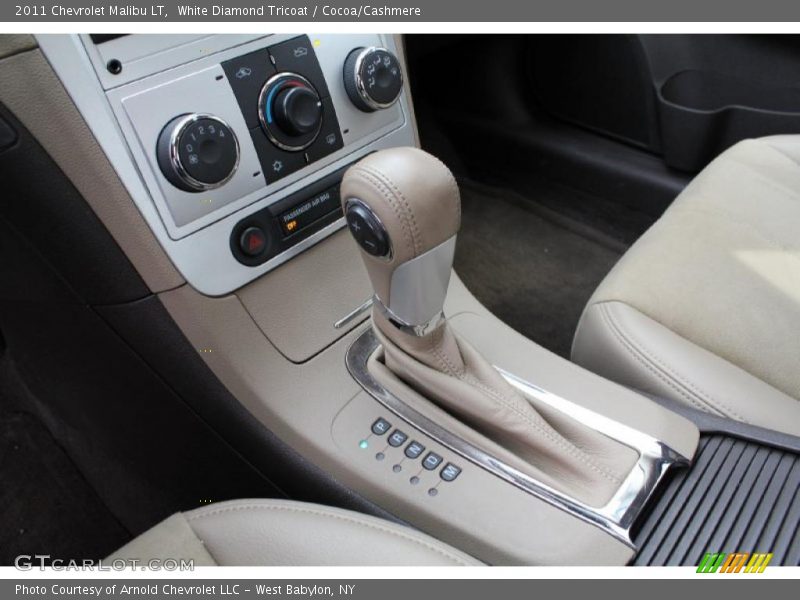 White Diamond Tricoat / Cocoa/Cashmere 2011 Chevrolet Malibu LT