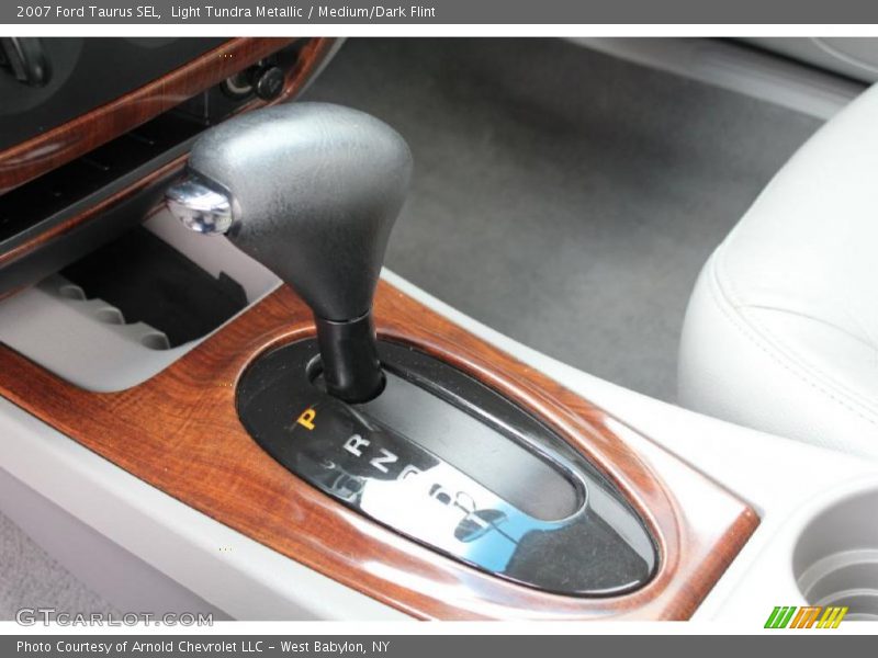 Light Tundra Metallic / Medium/Dark Flint 2007 Ford Taurus SEL