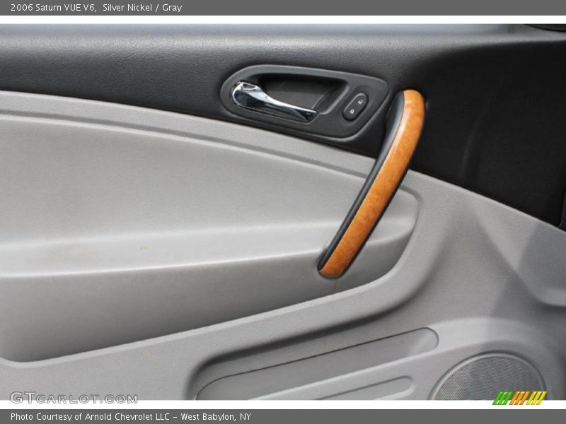 Silver Nickel / Gray 2006 Saturn VUE V6