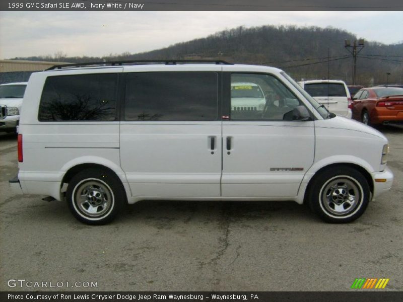 Ivory White / Navy 1999 GMC Safari SLE AWD
