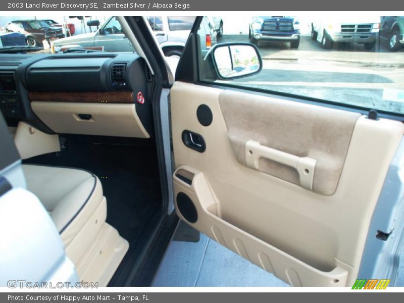 Zambezi Silver / Alpaca Beige 2003 Land Rover Discovery SE