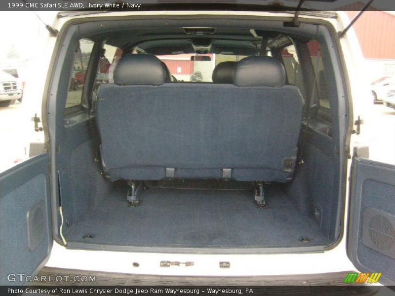 Ivory White / Navy 1999 GMC Safari SLE AWD
