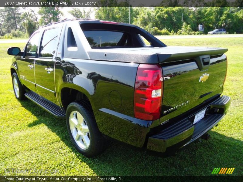 Black / Ebony 2007 Chevrolet Avalanche LTZ 4WD