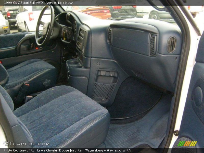 Ivory White / Navy 1999 GMC Safari SLE AWD